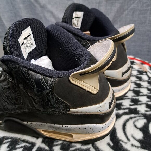 Size 12 Nike-Jordan Dub Zero Oreo - 311046-002 Men - Picture 5 of 14